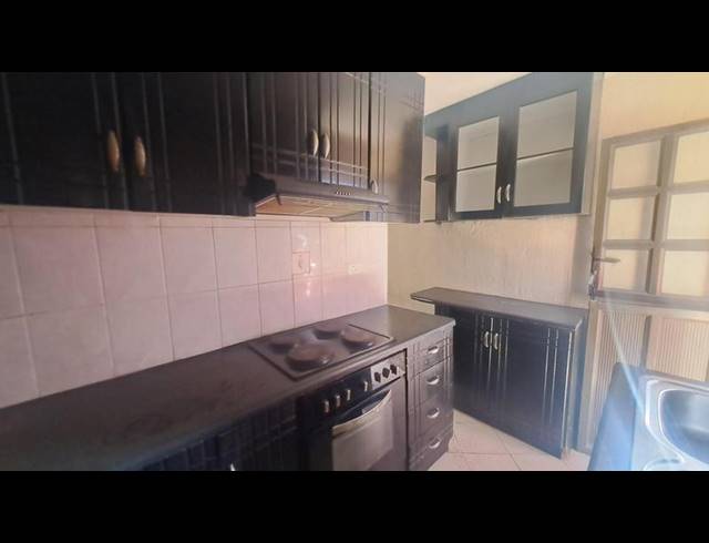 2 BEDROOM PROPERTY TO RENT IN UMLAZI Y